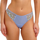 Freya Entwined String Daisy