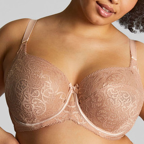 Sculptresse Estel Full Cup BH Honey