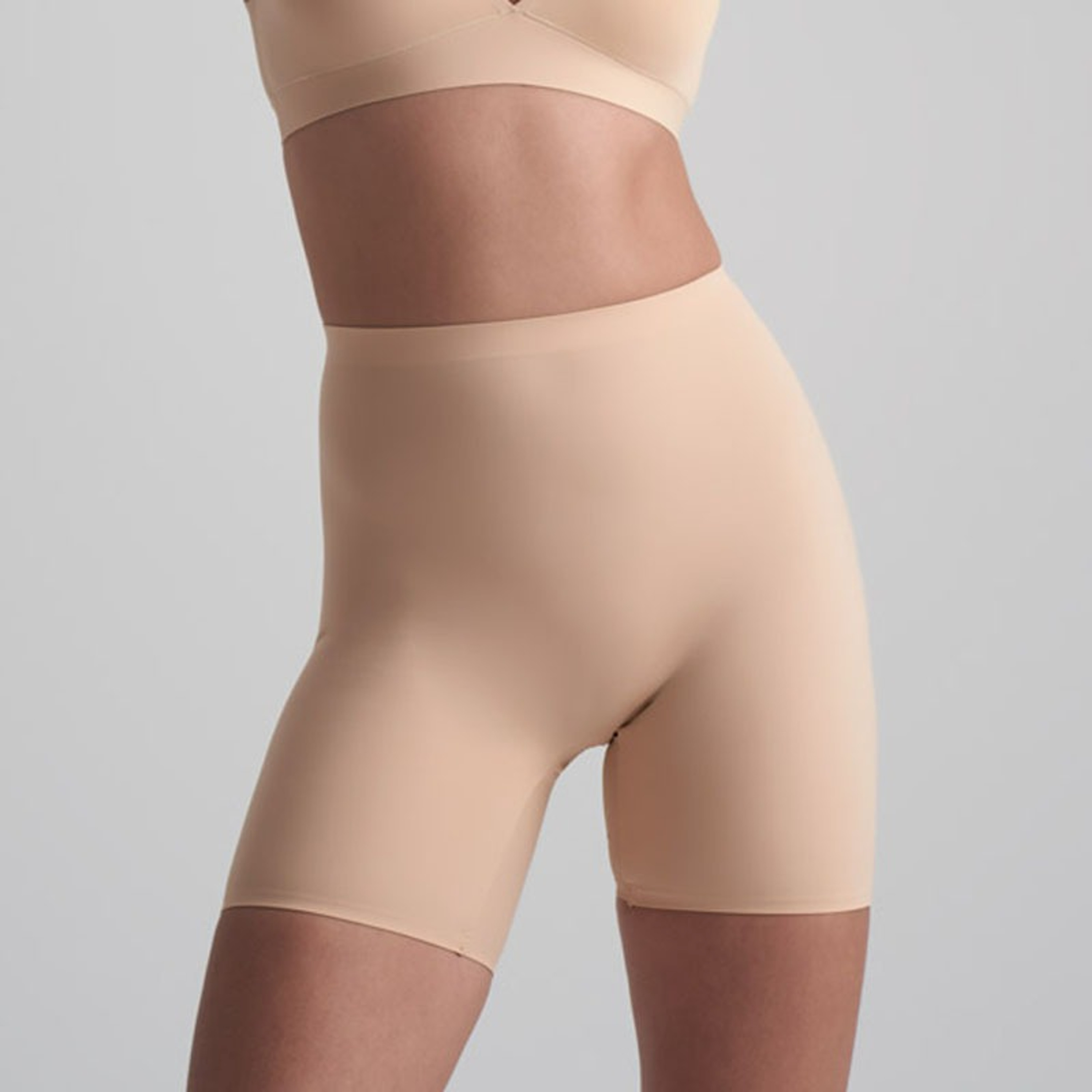 Invisible Corrigerende Short