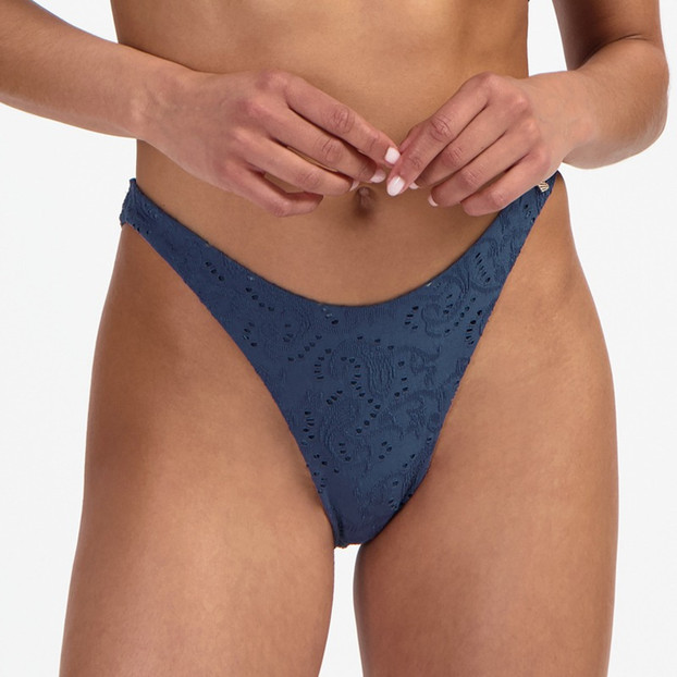 Beachlife Nightsky Embroidery High Brazilian Bikinibroekje