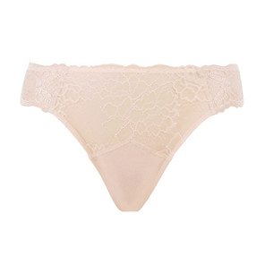 Lise Charmel Sublime En Dentelle String Nude