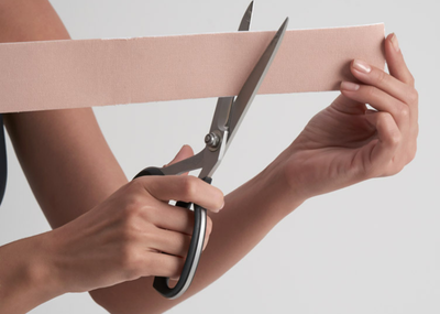 Plak-BH’s voor grote cups: wat werkt écht? 