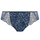 Antonia String