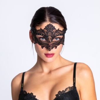 Adorable And Sexy Masker