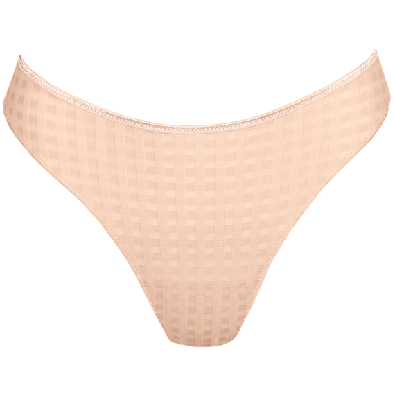 Avero String