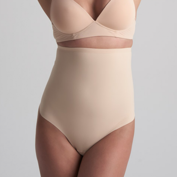 Bye Bra Corrigerende High Waist String Beige Annadiva