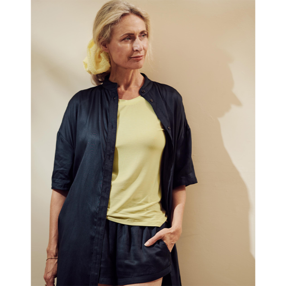 Essenza Luyza Uni Pyjamashirt Dreamy Yell