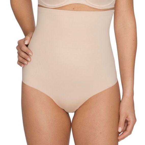 PrimaDonna Perle corrigerende string caffe latte